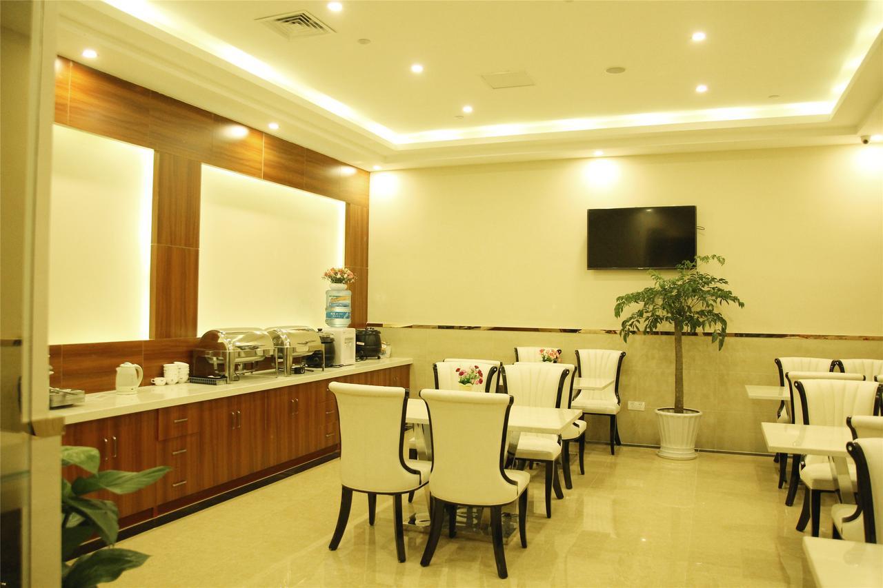 Greentree Inn Guangdong Jieyang Bus Terminal Station Ronghua Avenue Business Hotel Eksteriør bilde